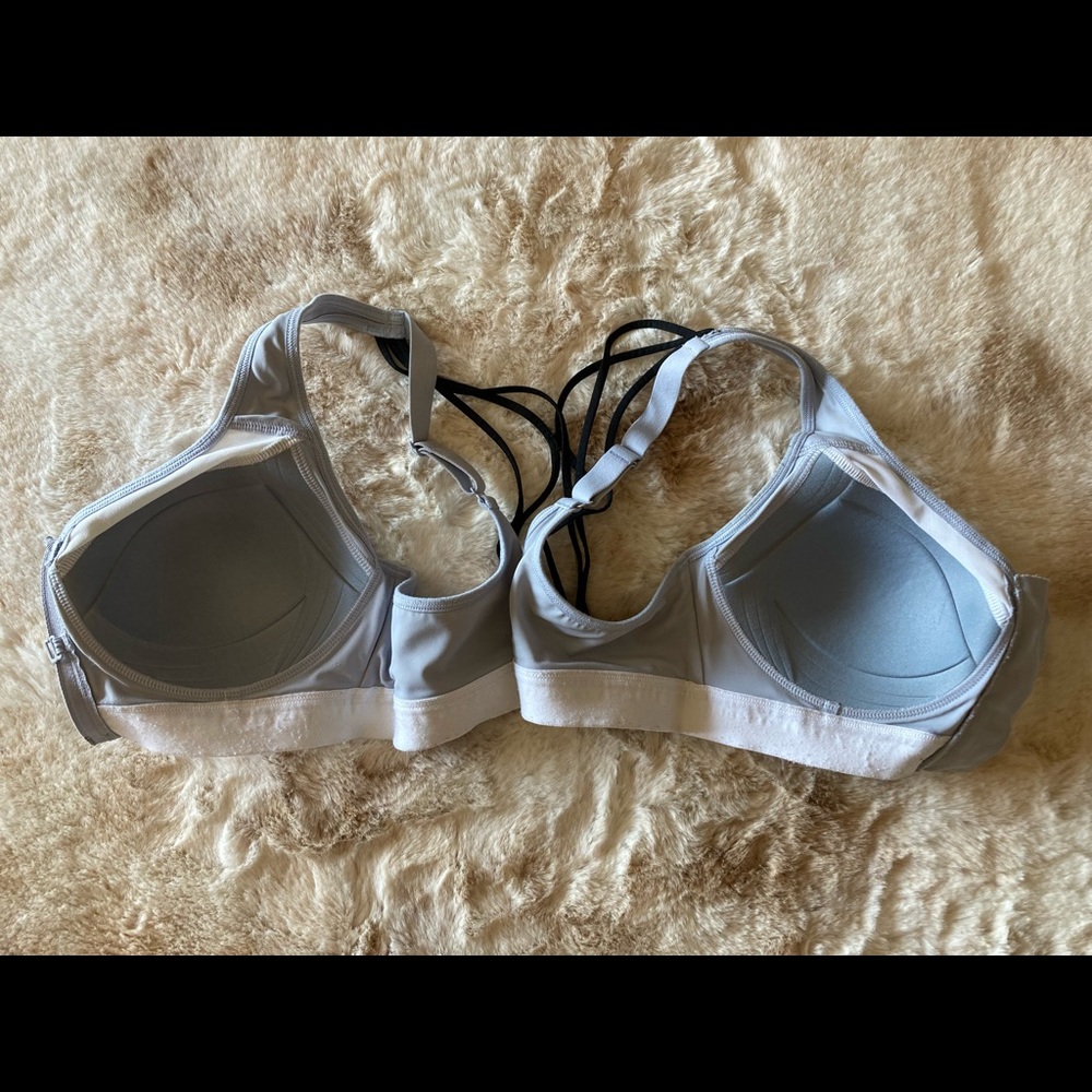 Sports bra - Picture 3 of 3